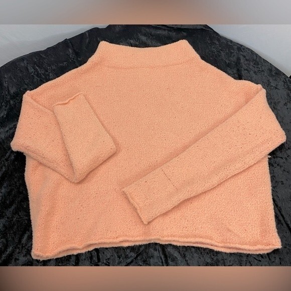 Free People Women's Cherry Peach Color Combo Stretch Long Sleeve Sweater Sz Med - Picture 1 of 8